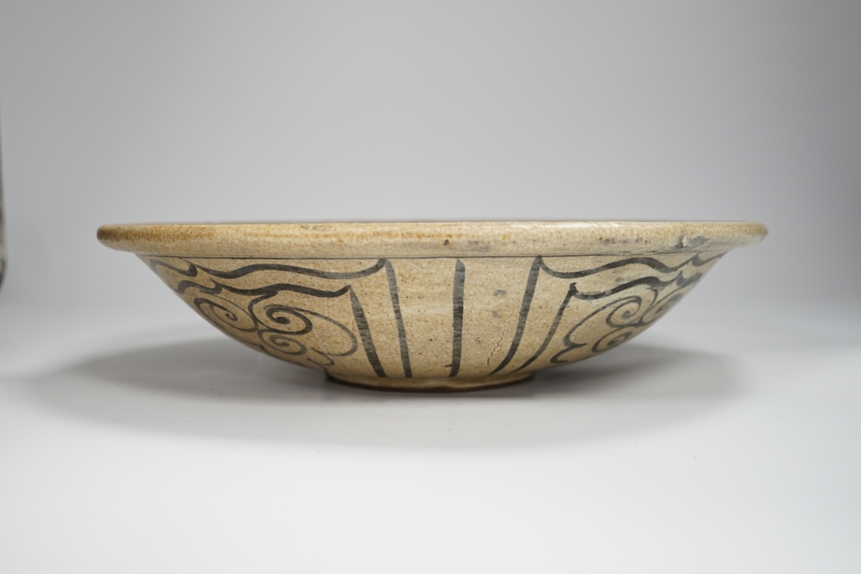 A Sukhothai underglaze blue ‘fish’ dish, 31cm